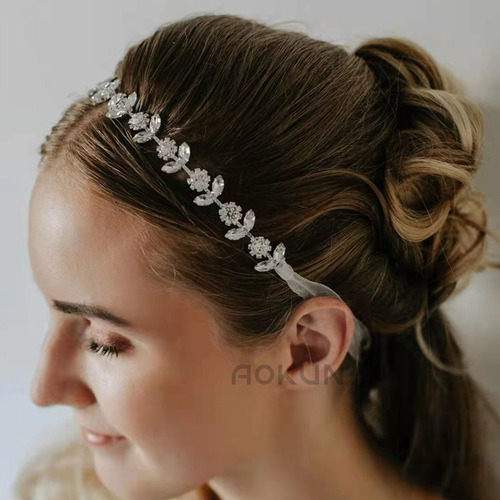 Diadema De Cristal Para Novia Con Diamantes De Imitación Color Plateado