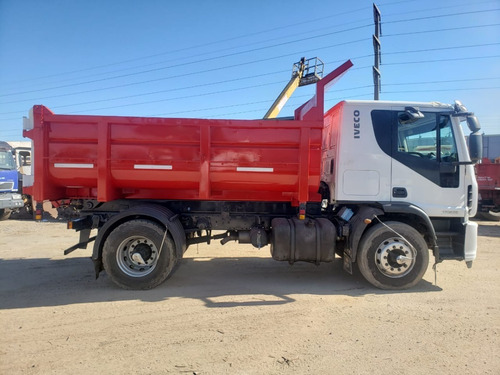 Camion Iveco Tector 170e25t Volcador Año 2010