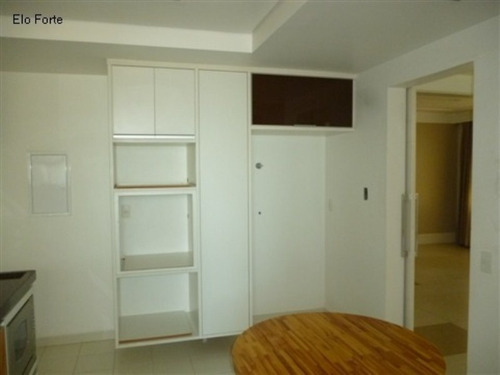 Apartamento Com 200m 3 Suítes E 4 Vagas De Garagem - Ap00708 - 3514583