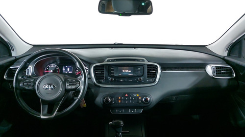 Kia Sorento 2.4 Lx At