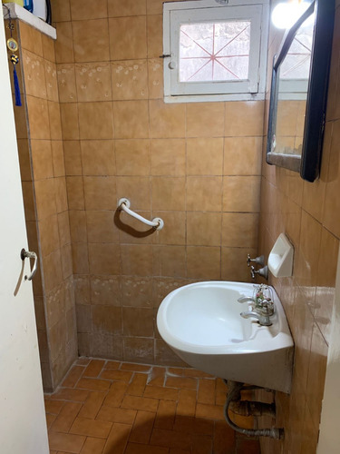 Venta De Casa 4 Ambientes En General Madariaga, Con Excelente Ubicacion