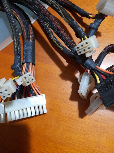 Imagen 3 de 4 de Fuente Thermaltake Tr2-430