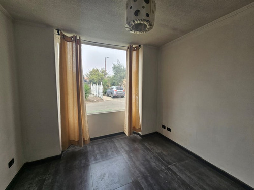 Casa En Micro Barrio De Valle Grande, Lampa