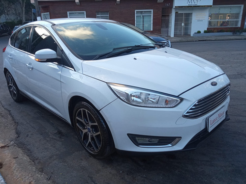 Ford Focus Fastback 2.0 Titanium Flex Powershift 4p