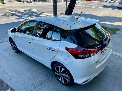 Imagen 5 de 13 de Toyota Yaris 1.5 N S Cvt 2022