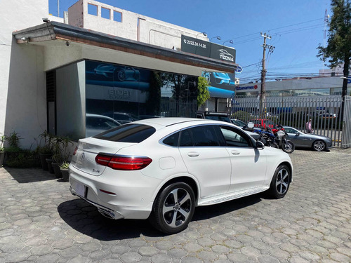 Imagen 7 de 11 de Mercedes-benz Clase Glc 2019 2.0 Coupe 250 Avantgarde At