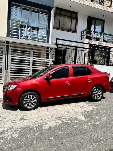 Renault Logan 1.6 Expression / Life +