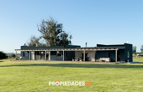 Hermosa Casa Con Vista A La Reserva Natural