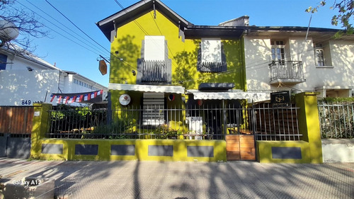 Casa En Venta De 5 Dorm. En Providencia