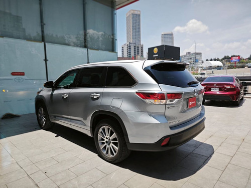 Toyota Highlander 3.5 Limited Panoramic Roof At