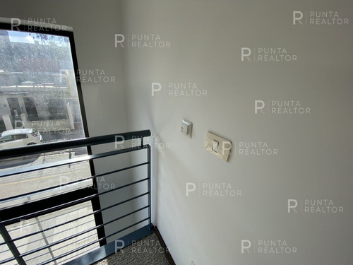 Imagen 17 de 30 de A Estrenar, Diamantis Loft Con Garage - Montevideo Buceo