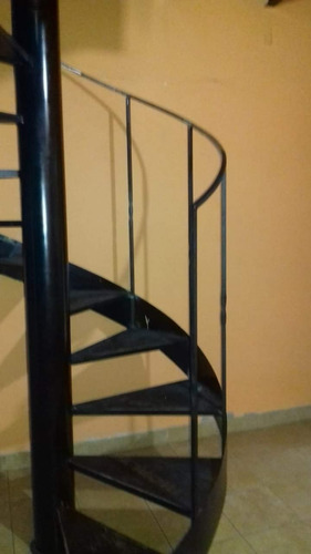 Imagen 5 de 5 de Escaleras