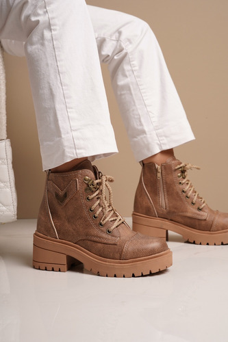 Bota Borcego Acordonado Tea Plataforma Diseño Moda