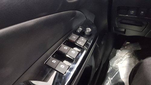 Toyota Yaris 1.5 Xs Connect Cvt (flex)