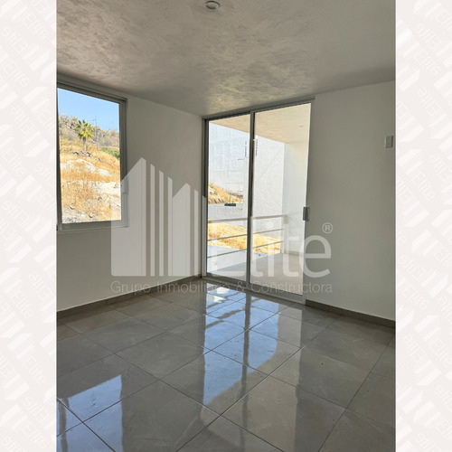 Casa En Venta Para Inversionistas En Lomas De Juriquilla