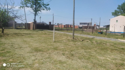 Imagen 4 de 9 de Terrenos En Hermoso Lugar Con Entrada En Comun