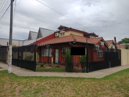 Casa En Venta En Los Polvorines