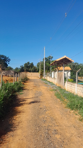 Terreno 950 Mt/2, Localizado Próximo À Fábrica Da Iveco.
