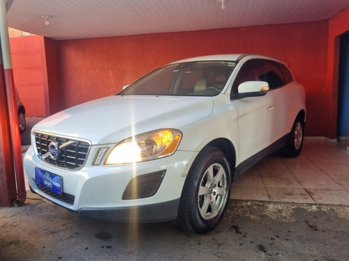 Volvo XC60 2.0 T5 DYNAMIC FWD TURBO GASOLINA 4P AUTOMÁTICO
