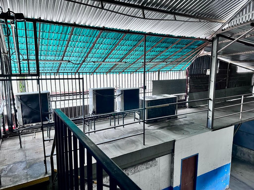 La California Norte Venta Galpon Comercial 2.000m2