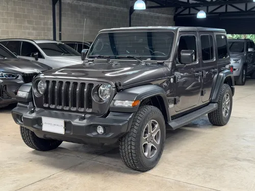 Jeep Wrangler 3.6 Sport Unlimited