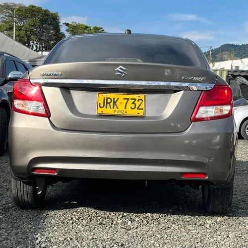 Suzuki Swift DZIRE MT 1.2CC 2021