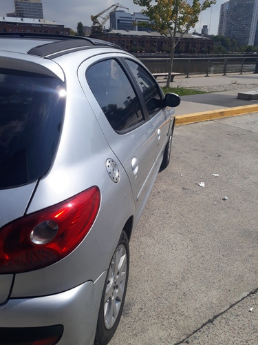 Peugeot 207 2010 2.0 Sedan Xt Hdi