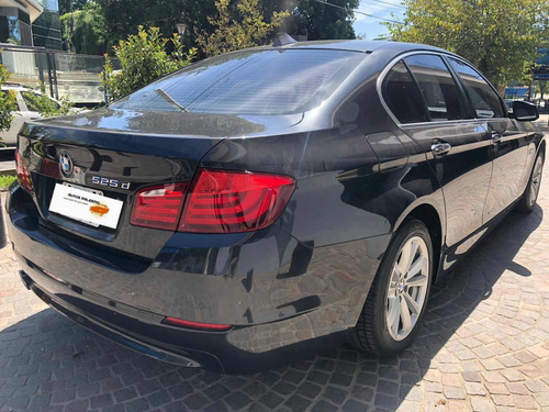 Imagen 4 de 10 de Bmw Serie 5 2014 3.0 525d Executive 218cv