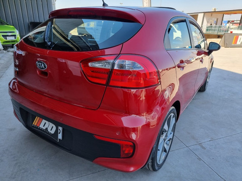Imagen 9 de 14 de Kia Rio 5 Ex 1.4 6mt Ac Full 2017