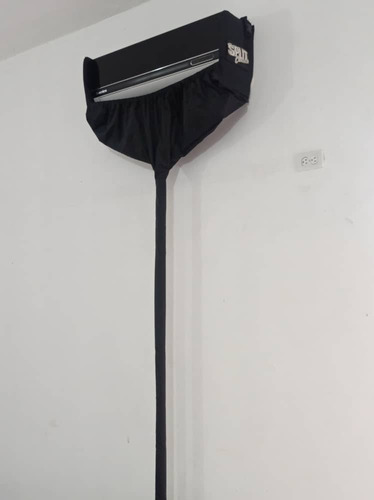 Imagen 4 de 6 de Forro Impermeable Para Lavar Aires Acond Split De 12 A 24btu