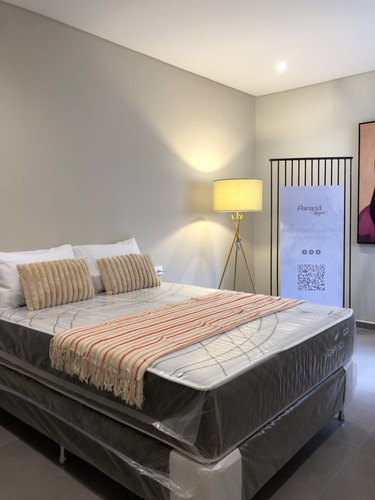 Vendo Casa Amoblada Con Piscina En El Barrio Kennedy: 3 Habitaciones Y 3 Baños