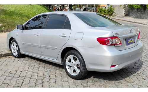 Toyota Corolla 1.8 GLI 16V FLEX 4P MANUAL