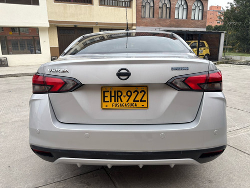 Nissan Versa 1.6 Advance