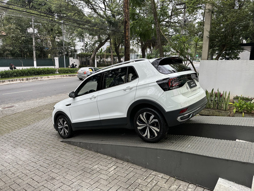 Volkswagen T-Cross 1.4 250 TSI TOTAL FLEX HIGHLINE AUTOMÁTICO