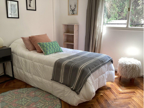 Alquiler Departamento 4 Ambientes Con Balcón Reciclado En Colegiales