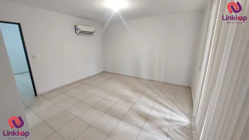 Casa En Renta En Privada Con Parque Calzadas De Anahuac En Escobedo N.l.