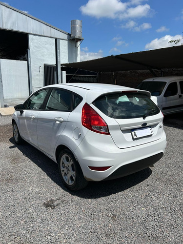 Ford Fiesta Kinetic 1.6 S Plus 120cv