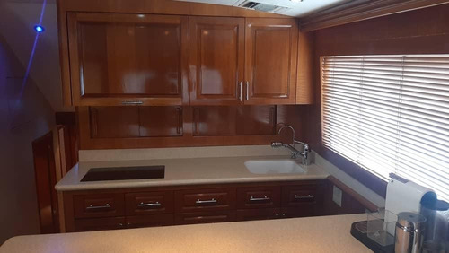 Imagen 5 de 11 de Yate Hatteras Convertible 50 Lv1780