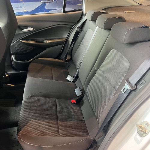 Chevrolet Onix SEDAN Plus LT 1.0 12V Flex 4p Mec.