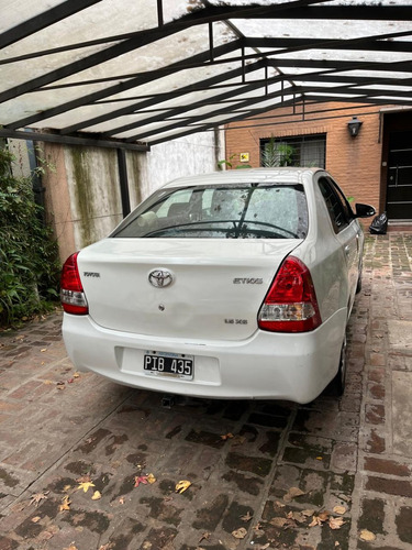 Toyota Etios 1.5 Sedan Xs