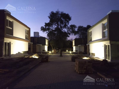 Casas En Venta 3 Dormitorios - Housing Del Golf - Villa Allende Golf - Cba