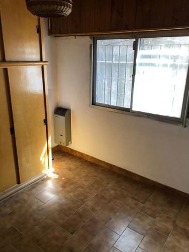 Imagen 13 de 17 de Casa En Venta En Berazategui