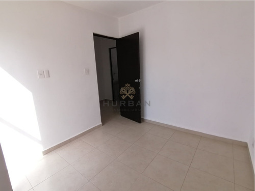 Imagen 20 de 28 de Hurban Renta Casa, Recién Pintada, De Dos Plantas Al Sur En