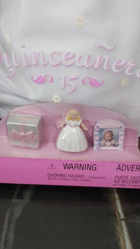Barbie Quinceañera Año 2000 (Usado)