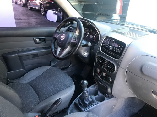 Fiat Strada Trekking 1.3 16v Jtd Año 2015 - Liv Motors