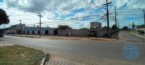 Imagem 6 de 10 de Venda De Terreno No Planalto, Excelente Localizacao. - V-11346