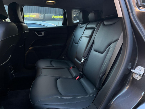 Jeep Compass LONG. T270 1.3 TB 4x2 Flex Aut.