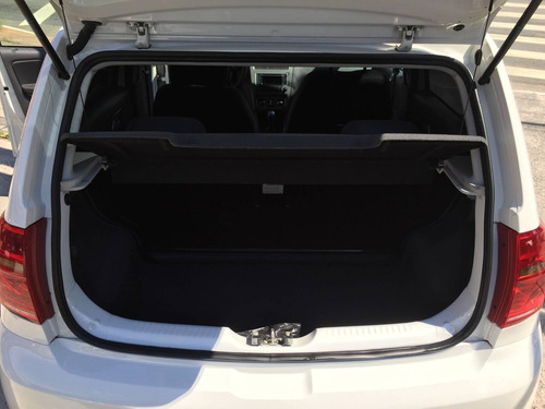Volkswagen Fox 1.6 Mi 8v Flex 4p Manual