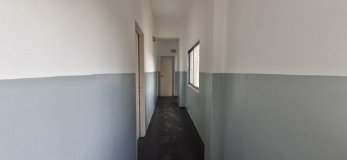 Oficina En Venta En El Centro De Pilar