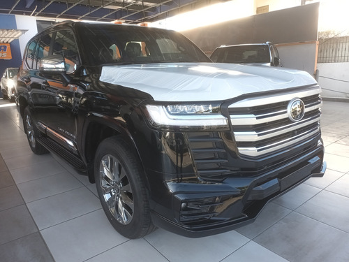 Toyota Land Cruiser Vx-r Año 2025